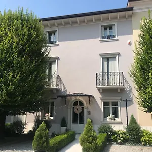 Frühstückspension Sul Garda, Castelnuovo del Garda